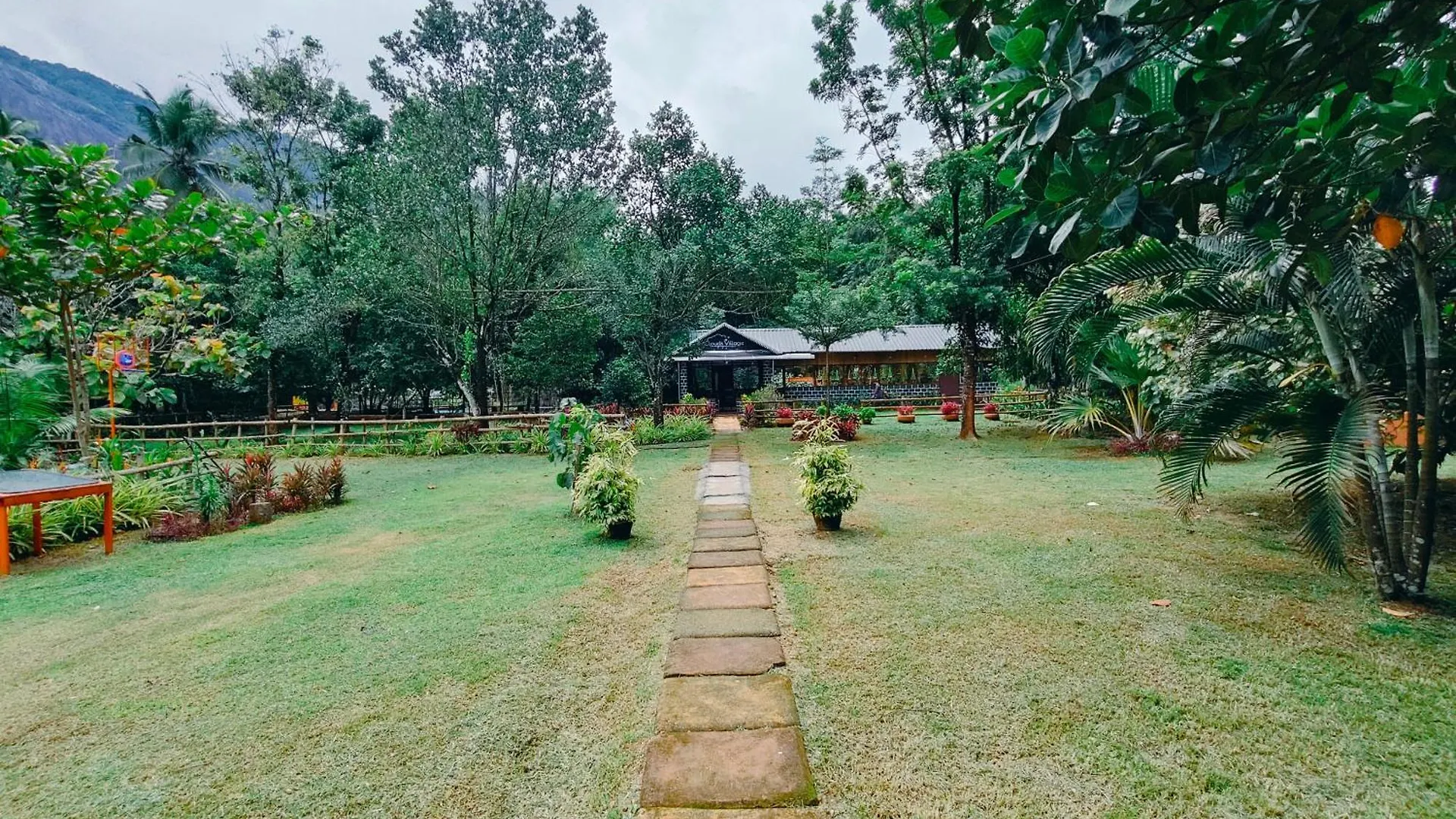 Clouds Village Farm Resort Thodupuzha Πανσιόν